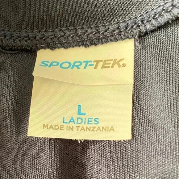 🆕Sport-Tek Navy Basic V Neck Top 🆕 - Picture 7 of 7